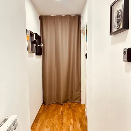 Πανσιόν Airoom *