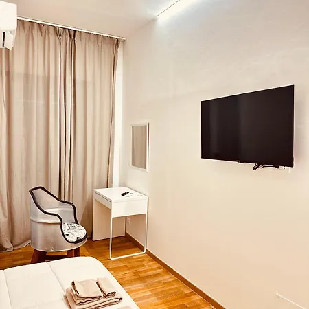 Πανσιόν Airoom *